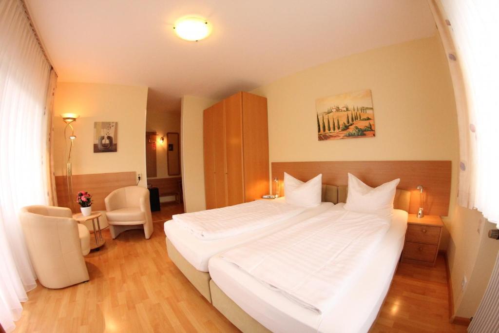 Hotel Schmid Bad Bellingen Ruang foto
