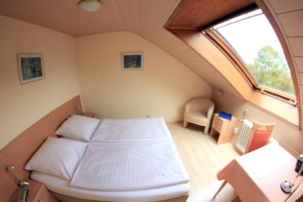 Hotel Schmid Bad Bellingen Ruang foto