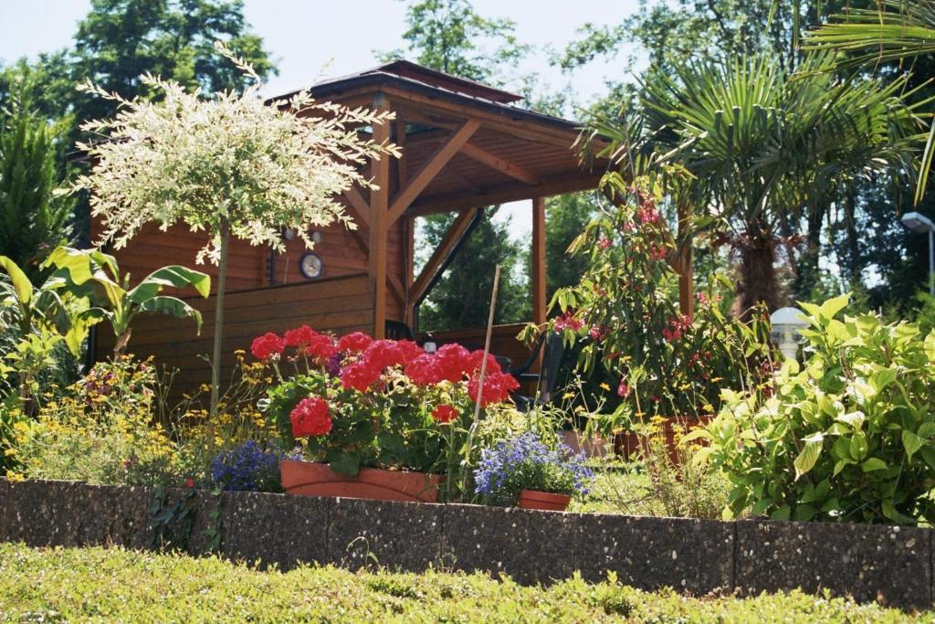 Hotel Schmid Bad Bellingen Bagian luar foto